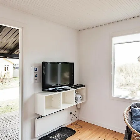 4 Person Holiday In Vakantiehuis